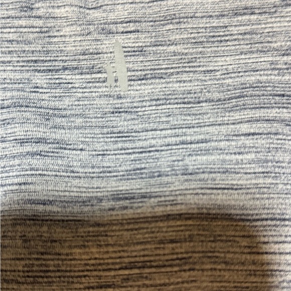 Johnnie-O golf huck top shelf mixed media performance vest medium color lake blu - Picture 8 of 8